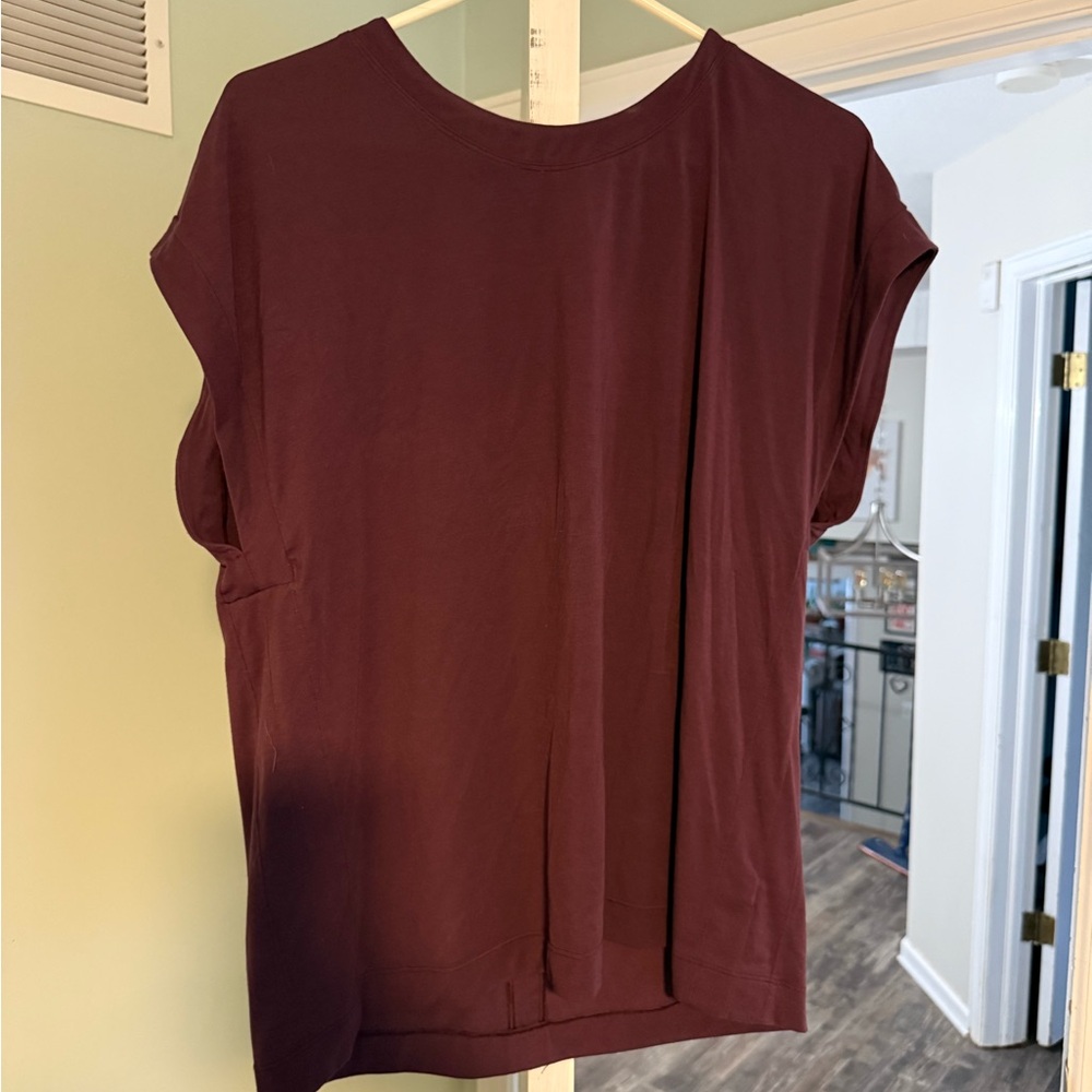 Athleta Top with Keyhole Back
